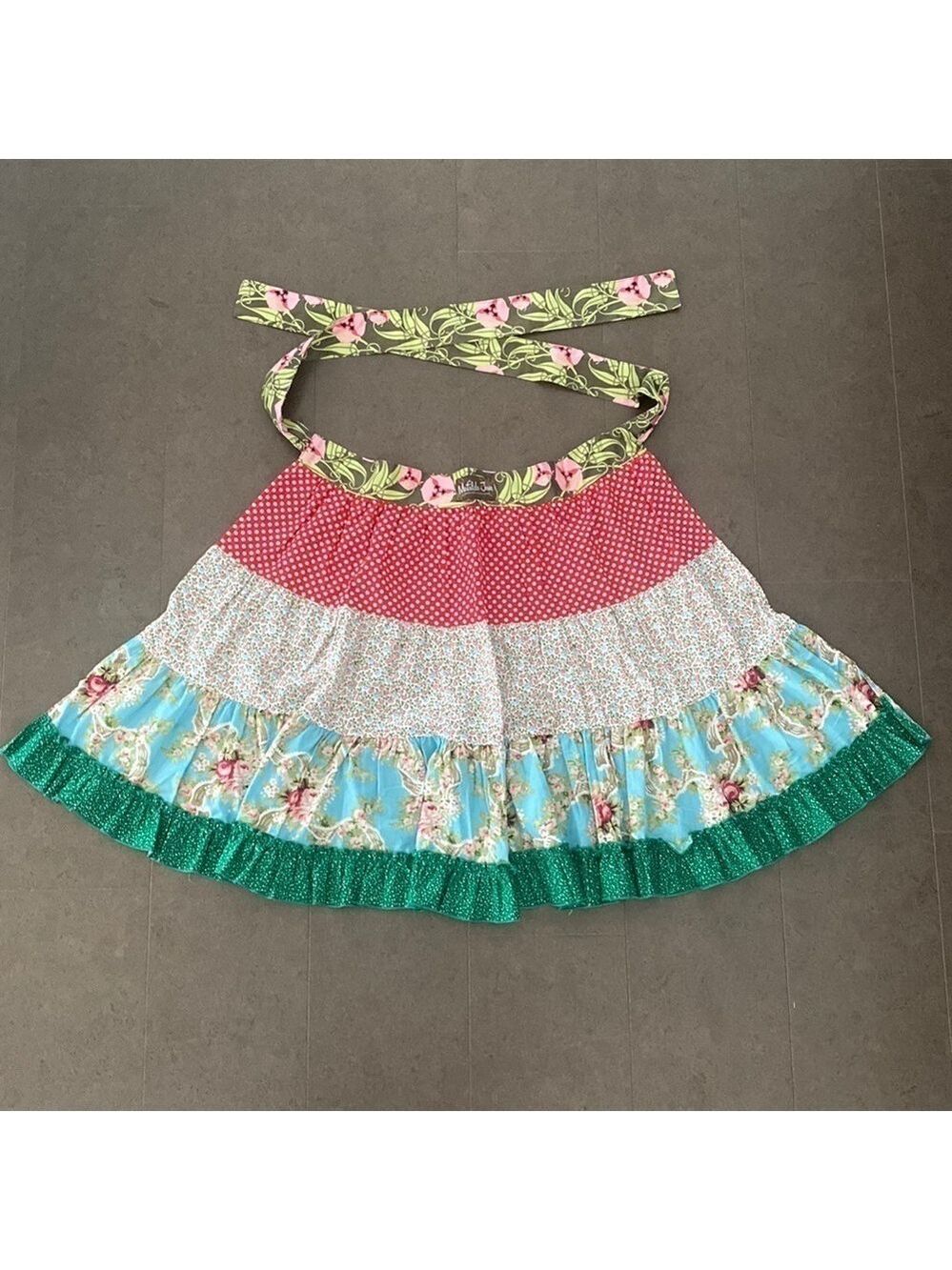 Matilda Jane women’s apron